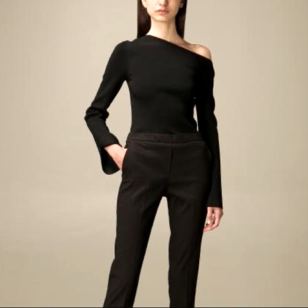 NWT Black Theory Top L
